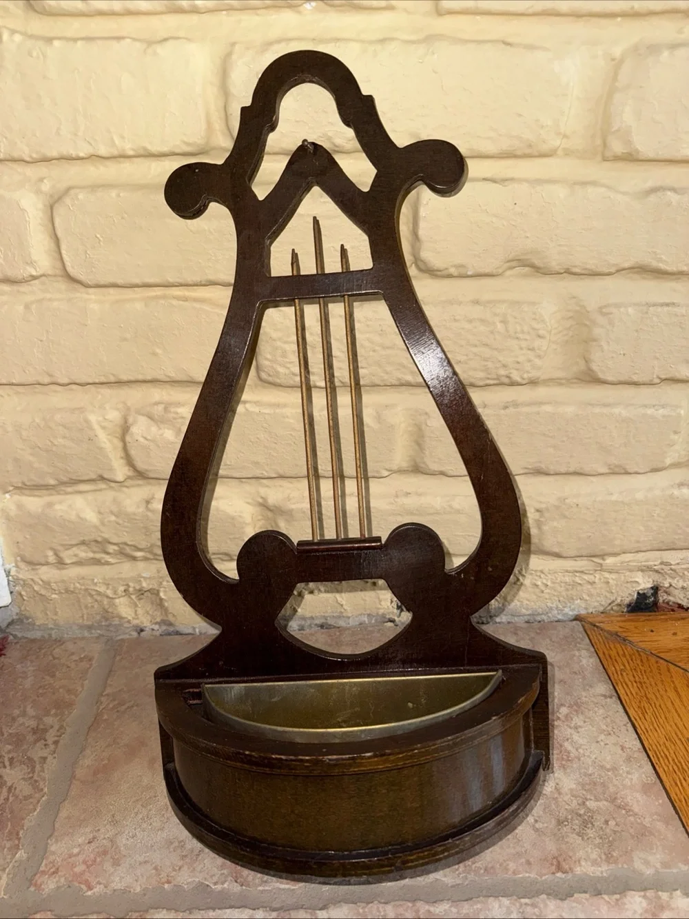 Antique Wooden Lyre Wall Pocket in Dark Brown - Unbranded